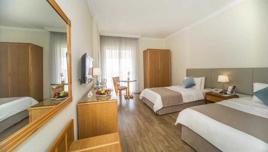 Alqasr Metropole 4*